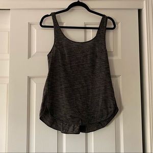 Lululemon tank top size 6